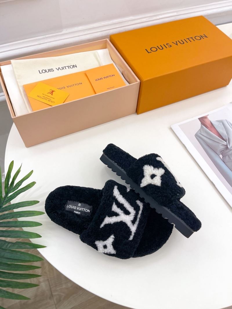 Louis Vuitton Slippers